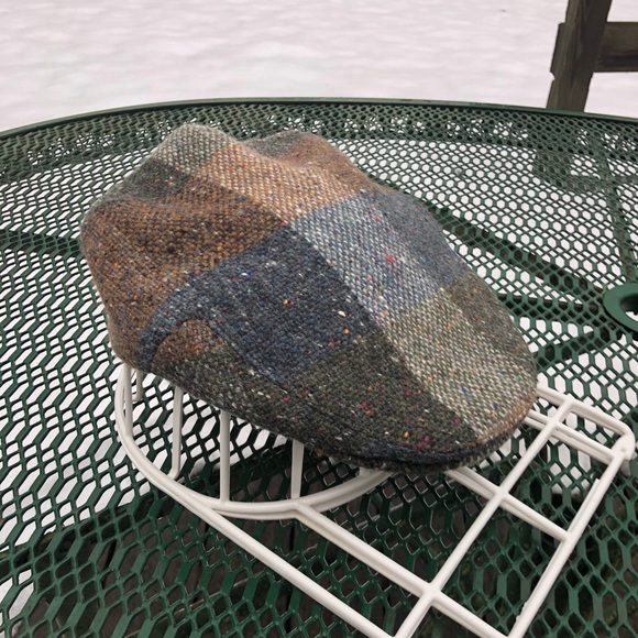 Authentic Donegal Tweed Irish Wool Newsboy Cap - Picture 4 of 4